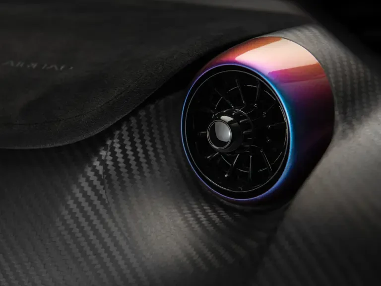 2014 McLaren P1 - Image 14 of 17