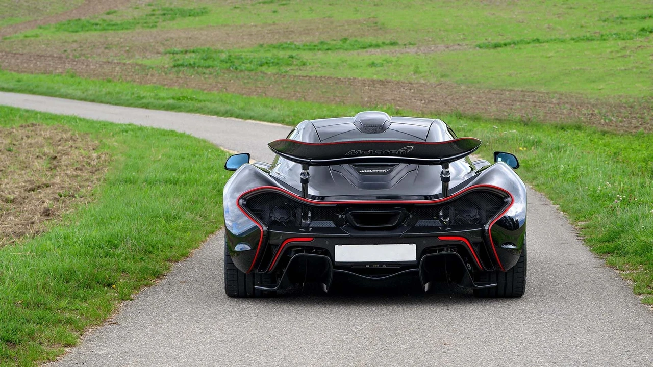 2014 McLaren P1 - Image 19 of 31