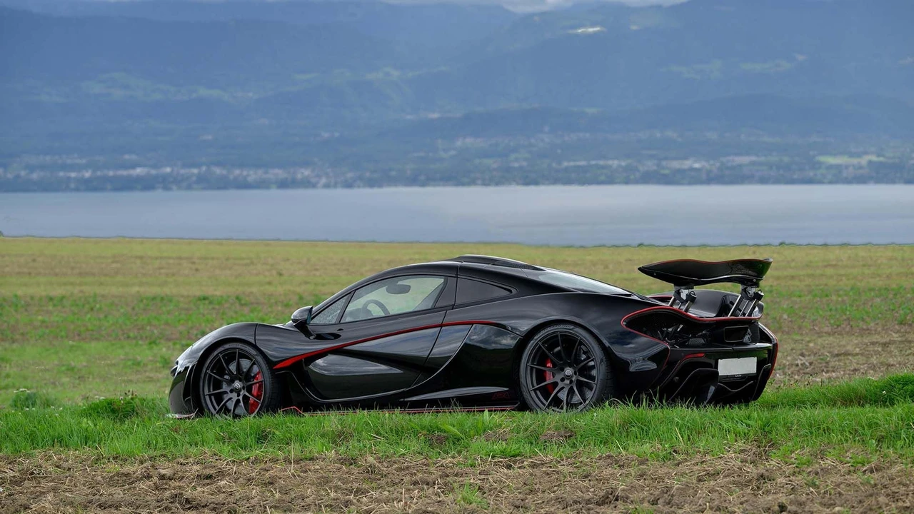 2014 McLaren P1 - Image 18 of 31