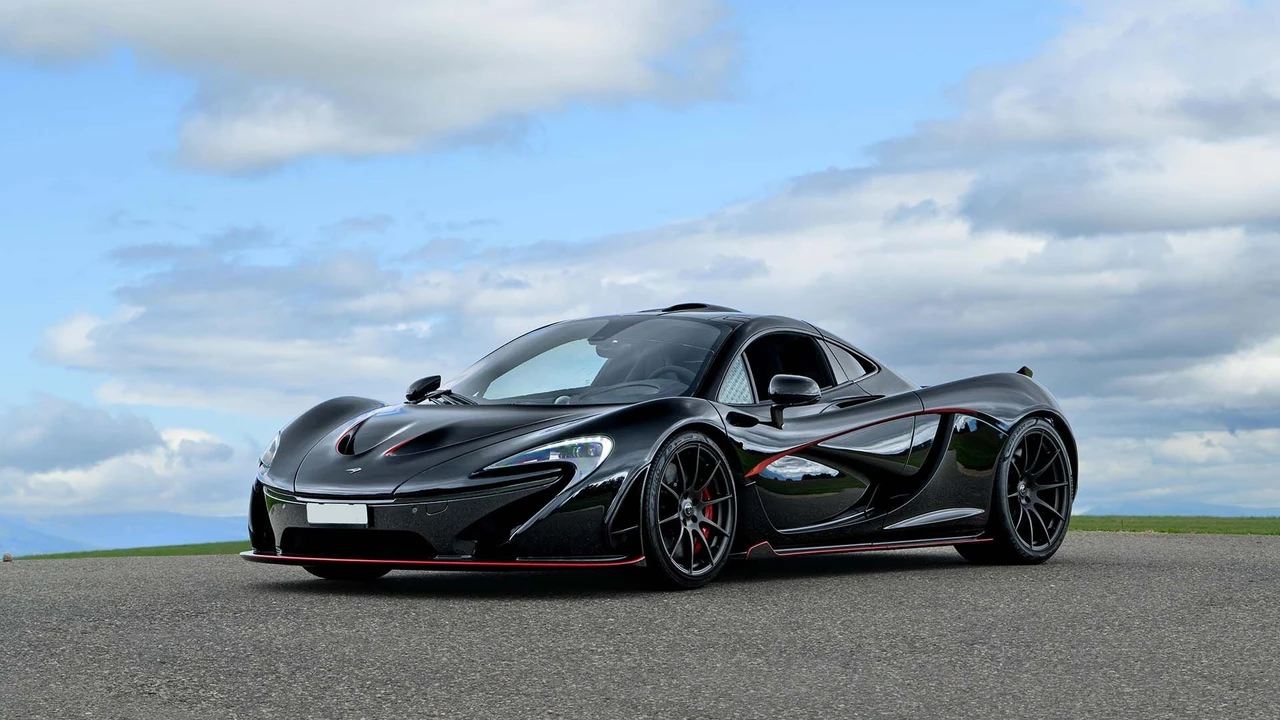 2014 McLaren P1 - Image 2 of 31