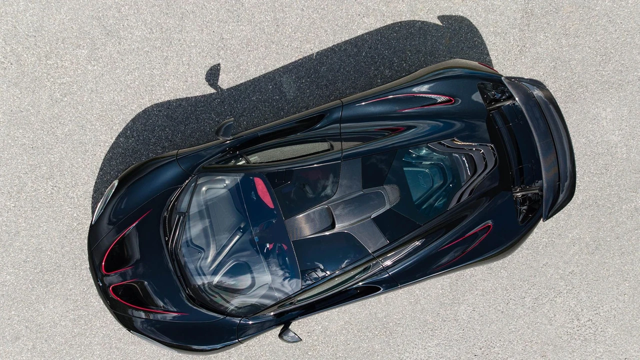 2014 McLaren P1 - Image 24 of 31