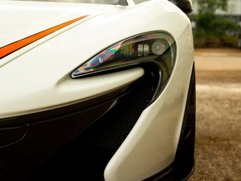2014 McLaren P1 - Image 28 of 31