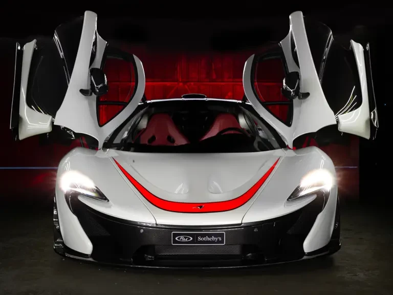 2014 McLaren P1 - Image 12 of 31