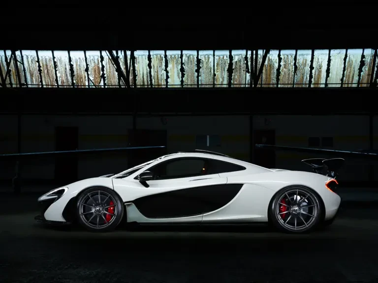 2014 McLaren P1 - Image 6 of 31