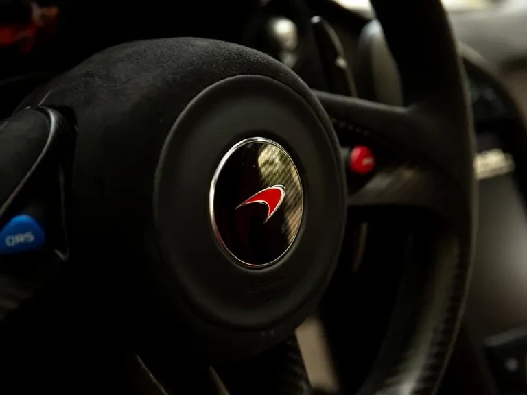 2014 McLaren P1 - Image 18 of 31