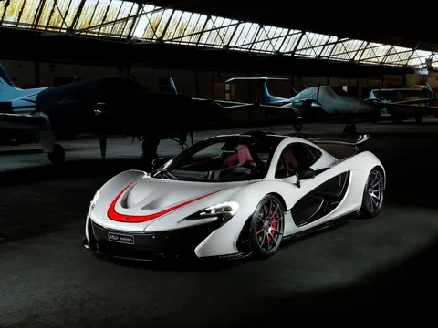 2014 McLaren P1