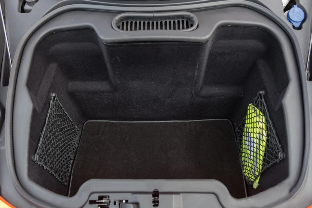 2014 McLaren 650S Spider - Image 14 of 15