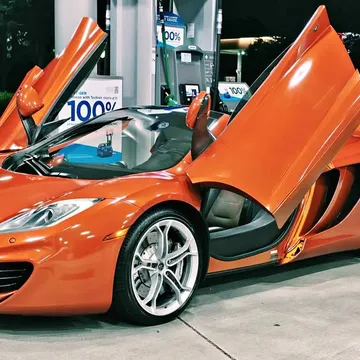 2014 McLaren MP4-12C 12C Spider Roadster 2D