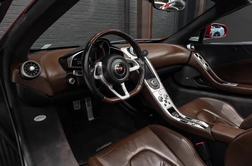 2014 McLaren MP4-12C - Image 4 of 5