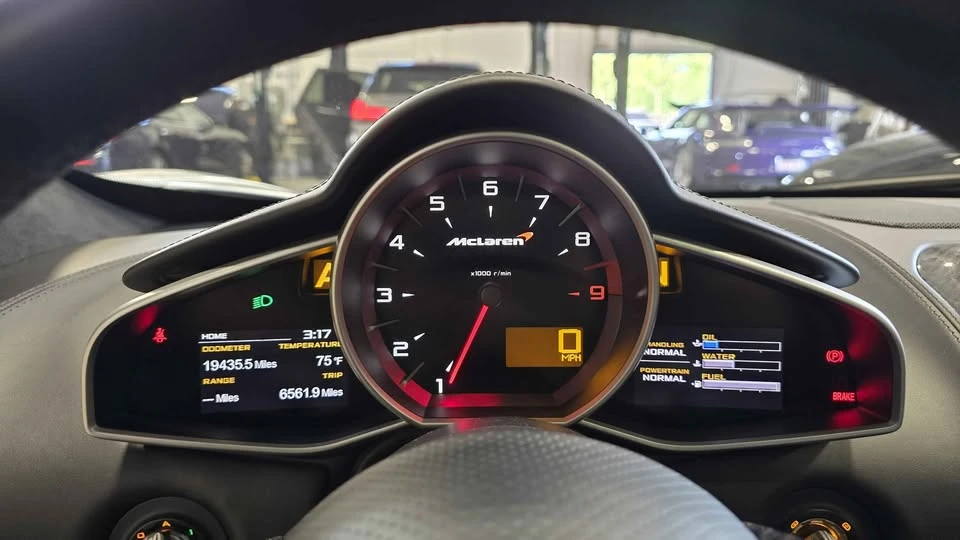 2014 McLaren MP4-12C Spider - Image 4 of 5