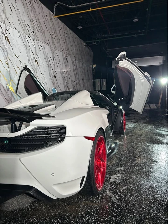 2014 McLaren MP4-12C - Image 2 of 4