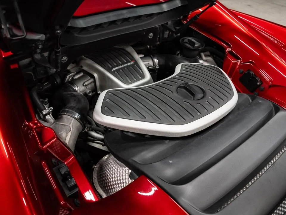2014 McLaren MP4-12C - Image 9 of 9