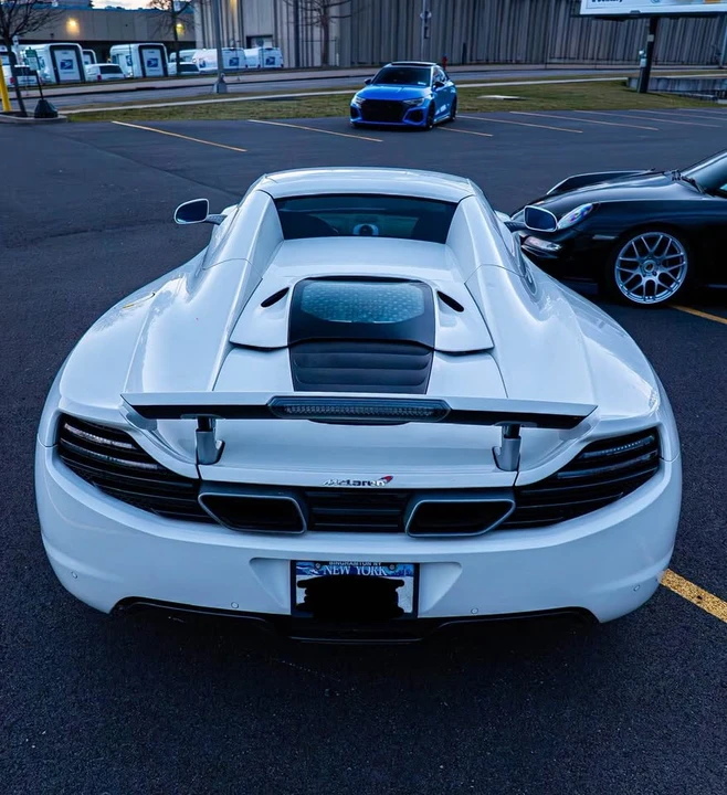 2014 McLaren MP4-12C Spider - Image 2 of 7