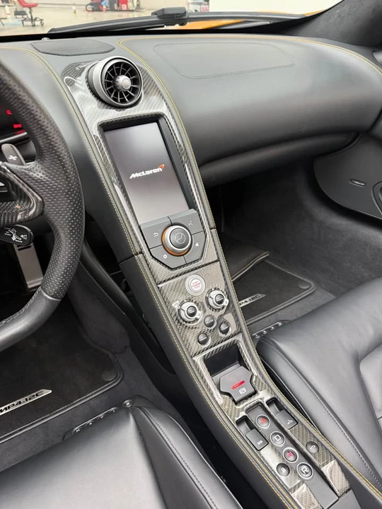 2014 McLaren MP4-12C Spider - Image 10 of 10