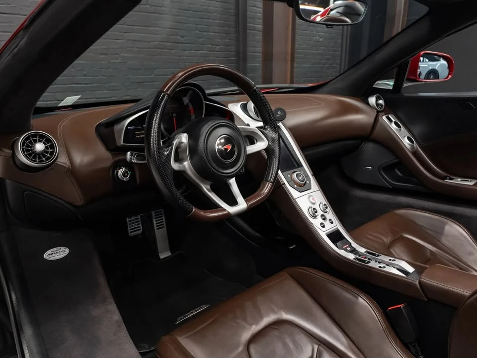 2014 McLaren MP4-12C - Image 2 of 8