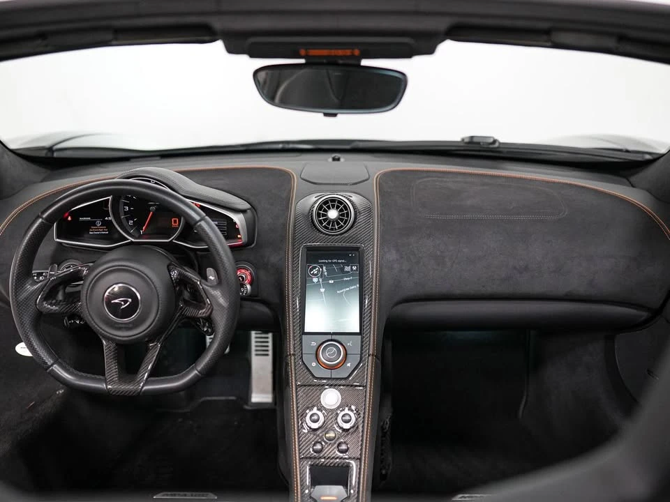 2014 McLaren MP4-12C Spider - Image 13 of 20