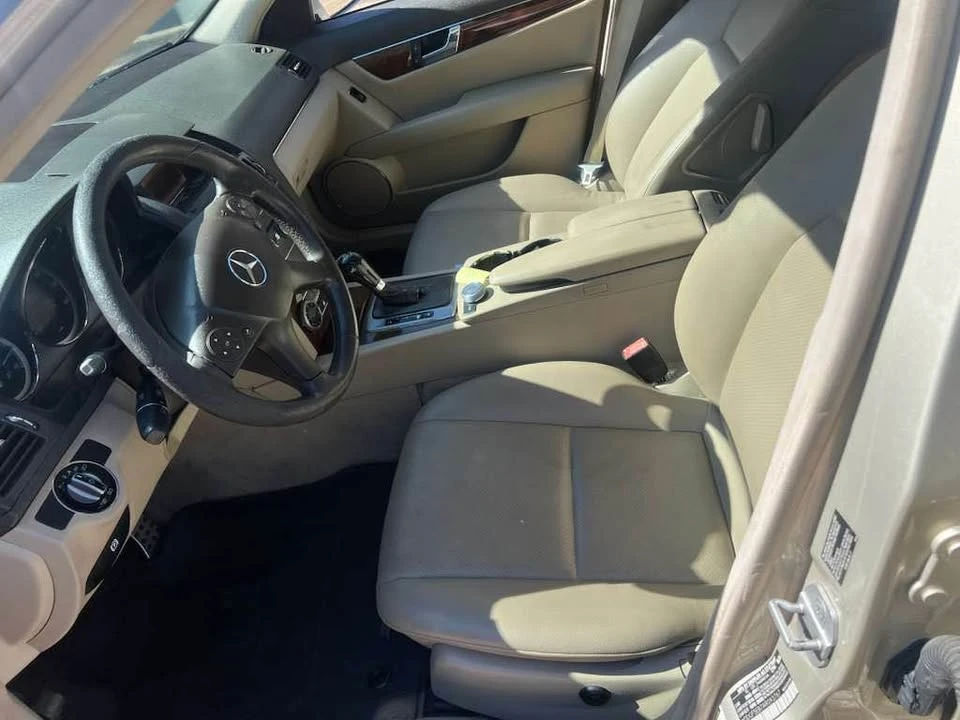 2014 Mercedes-Benz W204 C-Class - Image 10 of 17