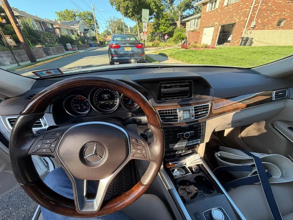 2014 Mercedes-Benz W212 E-Class - Image 10 of 12
