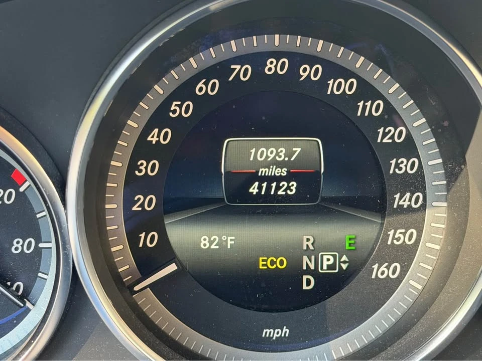 2014 Mercedes-Benz W212 E-Class - Image 9 of 12