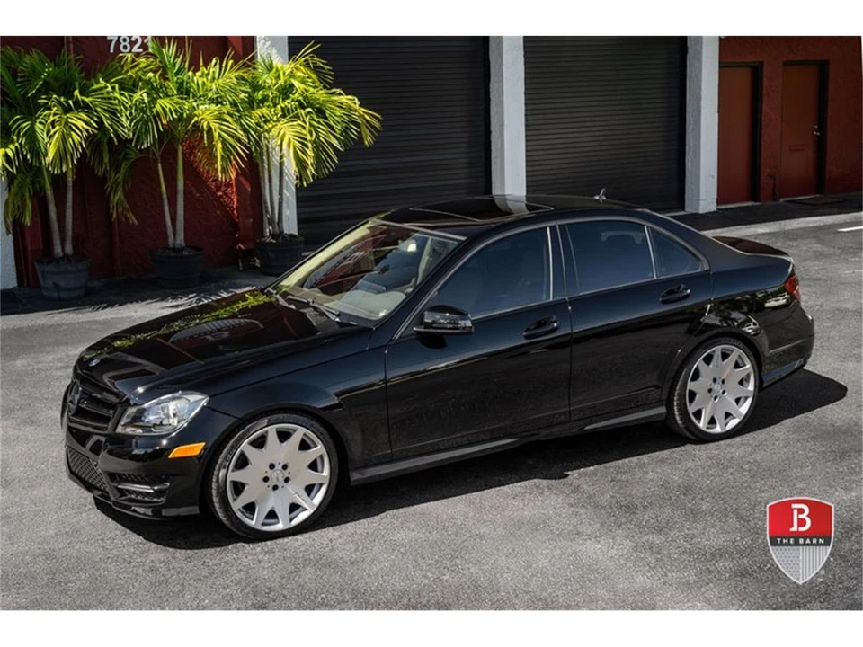 2014 Mercedes-Benz W120 & W121 - Image 16 of 31