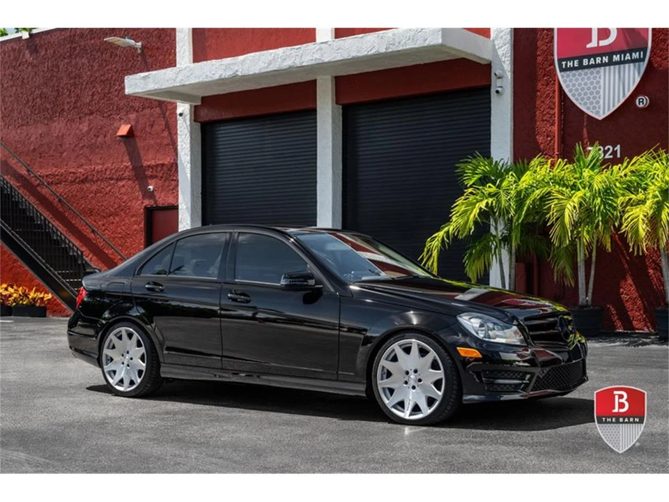 2014 Mercedes-Benz W120 & W121 - Image 7 of 31