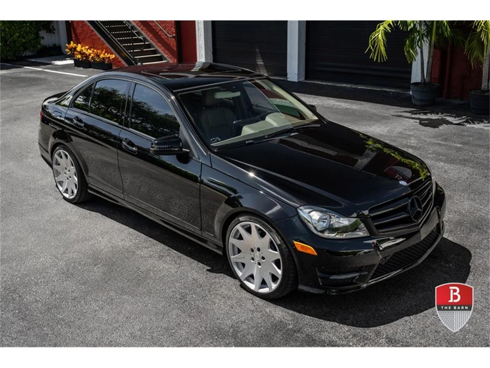 2014 Mercedes-Benz W120 & W121 - Image 17 of 31