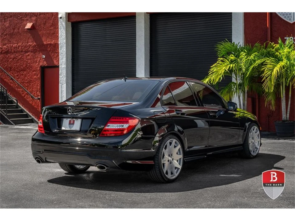 2014 Mercedes-Benz W120 & W121 - Image 14 of 31
