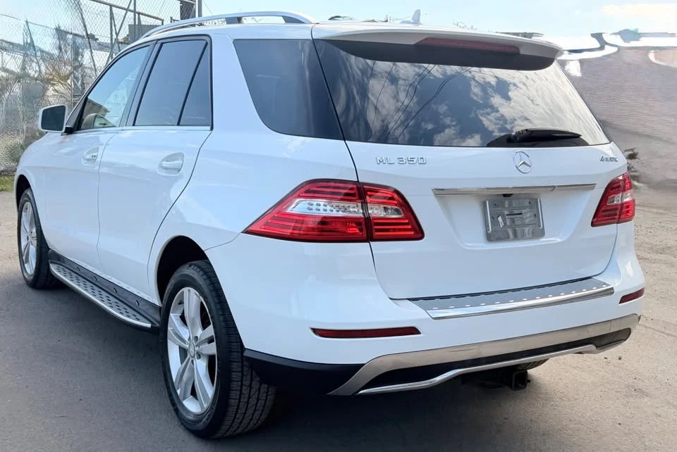2014 Mercedes-Benz W212 E-Class - Image 8 of 19