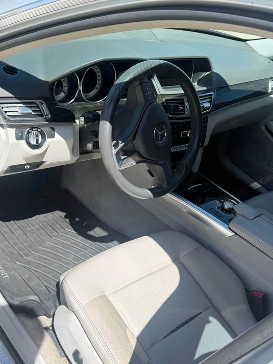 2014 Mercedes-Benz W212 E-Class - Image 5 of 8