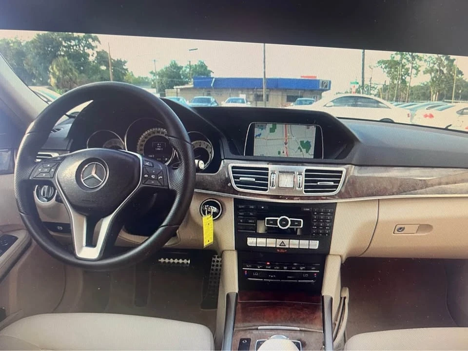 2014 Mercedes-Benz W212 E-Class - Image 11 of 15