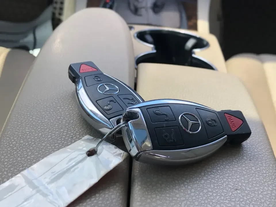 2014 Mercedes-Benz W204 C-Class - Image 13 of 20