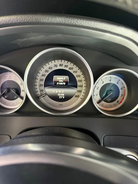 2014 Mercedes-Benz W204 C-Class - Image 5 of 9