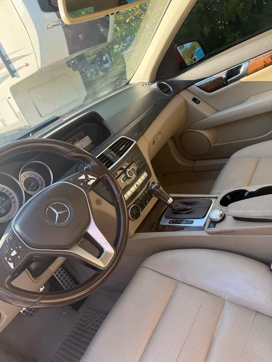2014 Mercedes-Benz W204 C-Class - Image 9 of 16