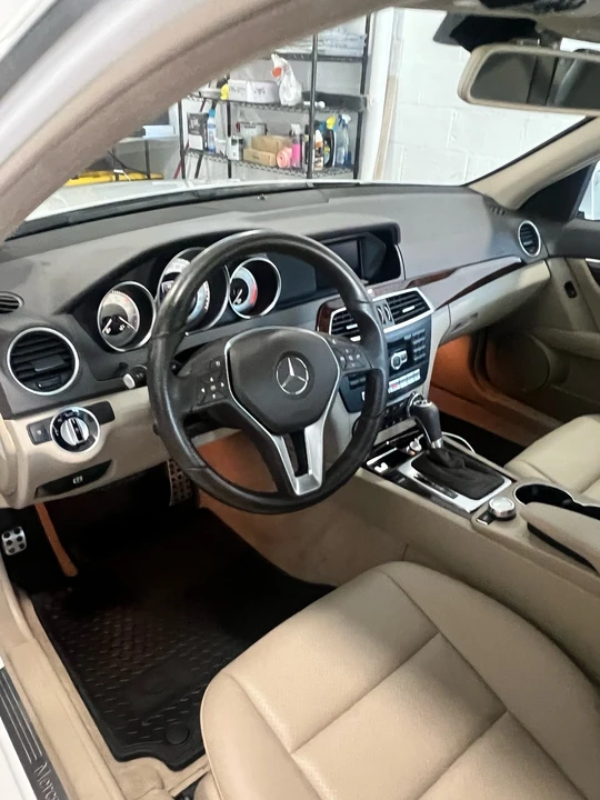 2014 Mercedes-Benz W204 C-Class - Image 13 of 20