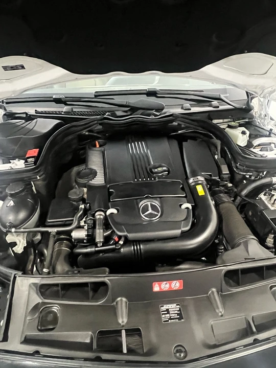 2014 Mercedes-Benz W204 C-Class - Image 18 of 20