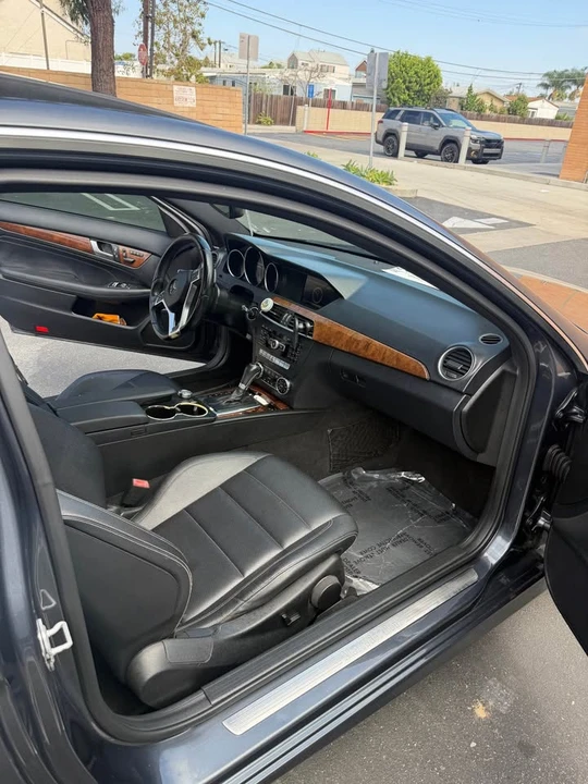 2014 Mercedes-Benz W204 C-Class - Image 7 of 17