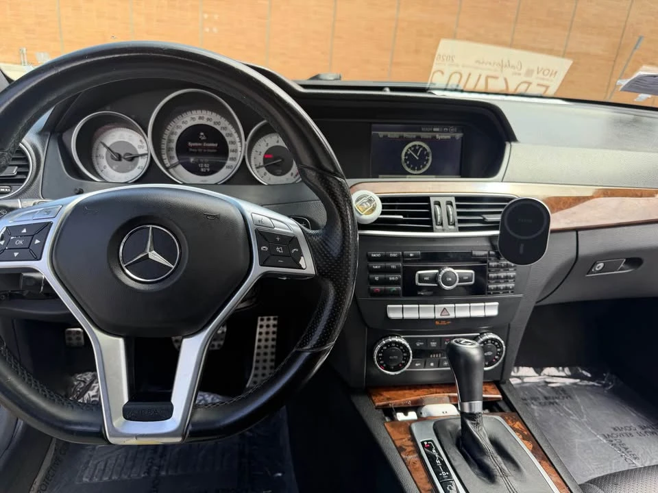 2014 Mercedes-Benz W204 C-Class - Image 6 of 17