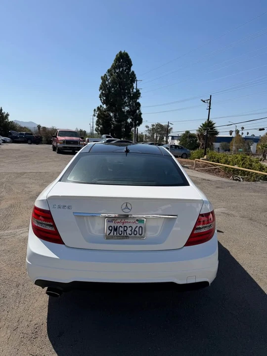 2014 Mercedes-Benz W204 C-Class - Image 6 of 14