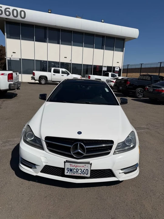 2014 Mercedes-Benz W204 C-Class - Image 2 of 14
