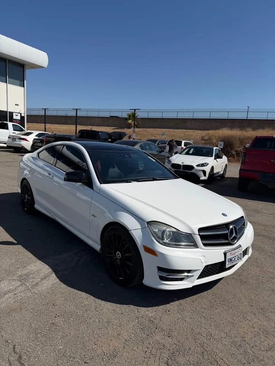 2014 Mercedes-Benz W204 C-Class - Image 3 of 14