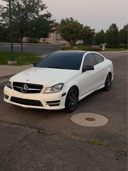 2014 Mercedes-Benz W204 C-Class - Image 2 of 6