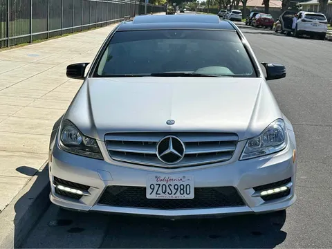 2014 Mercedes-Benz C-Class C 250 Luxury Sedan 4D