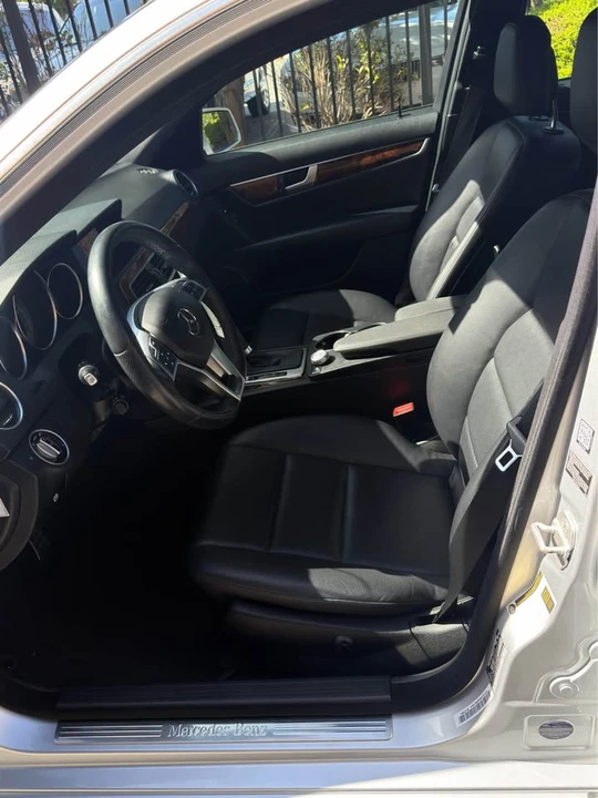 2014 Mercedes-Benz W204 C-Class - Image 12 of 14
