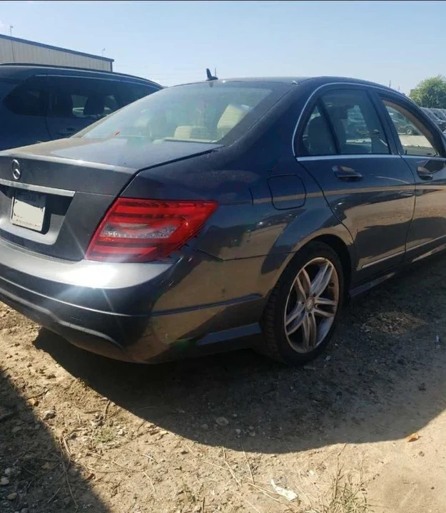 2014 Mercedes-Benz W204 C-Class - Image 3 of 21