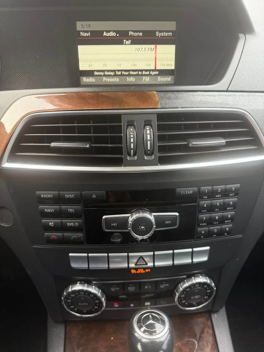 2014 Mercedes-Benz W204 C-Class - Image 11 of 14