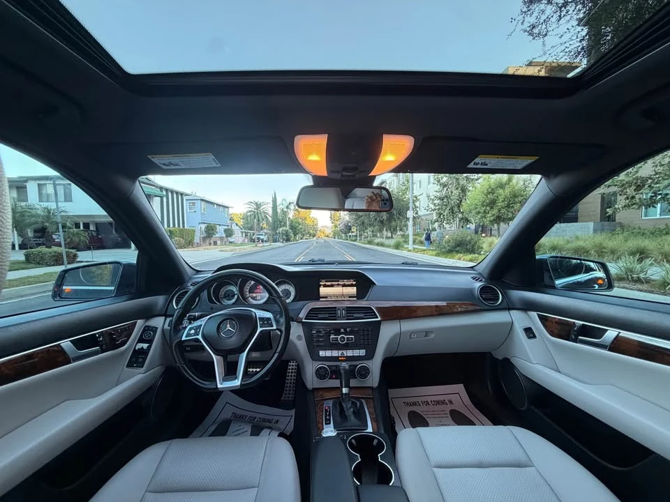 2014 Mercedes-Benz W204 C-Class - Image 10 of 20