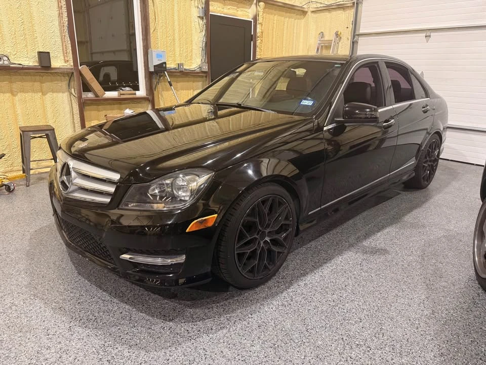 2014 Mercedes-Benz W204 C-Class - Image 2 of 11