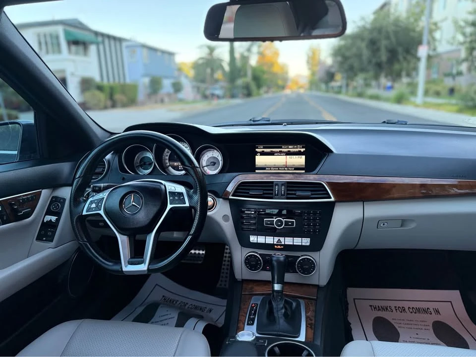 2014 Mercedes-Benz W204 C-Class - Image 11 of 20