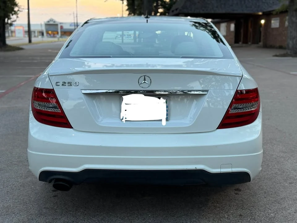 2014 Mercedes-Benz W204 C-Class - Image 4 of 14