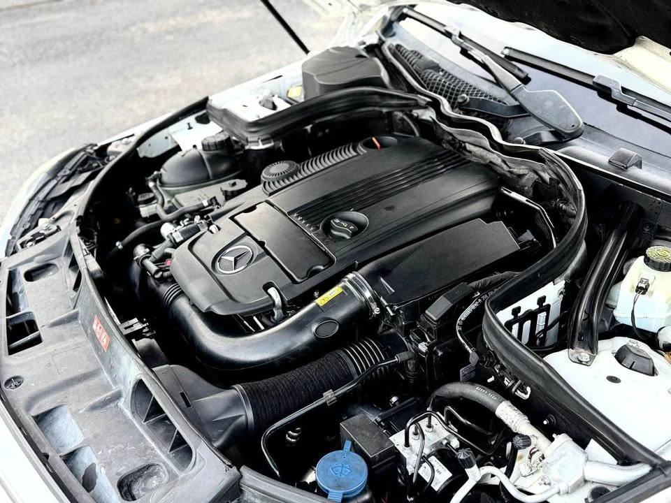 2014 Mercedes-Benz W204 C-Class - Image 6 of 14